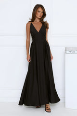 Secret Strolls Maxi Dress Black