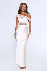 Under Candlelights Off Shoulder Satin Maxi Dress Champagne
