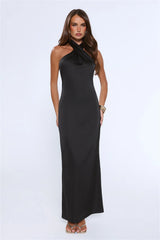 Outfit Energy Satin Halter Maxi Dress Black