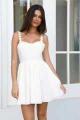 Delicate Daisy Mini Dress White