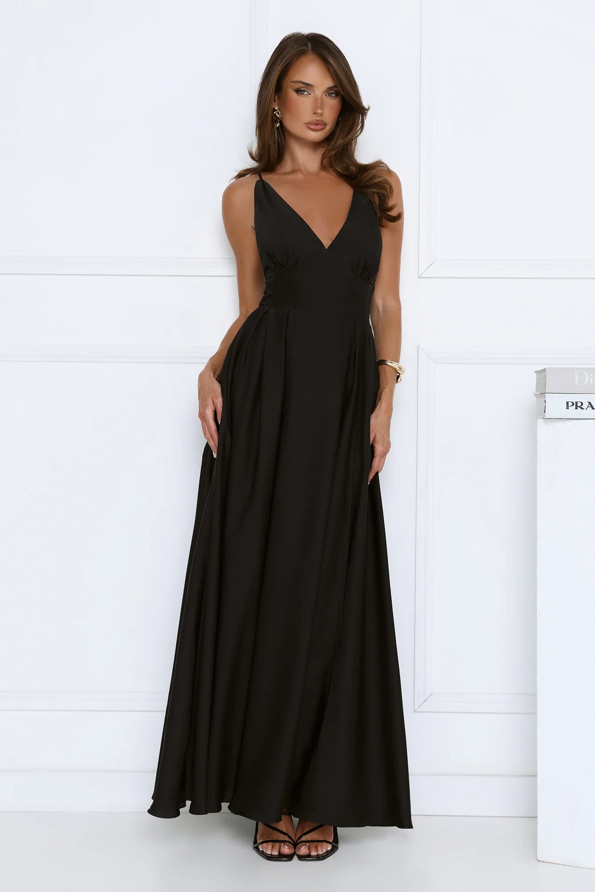 Secret Strolls Maxi Dress Black