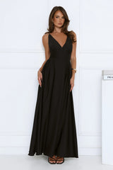 Secret Strolls Maxi Dress Black