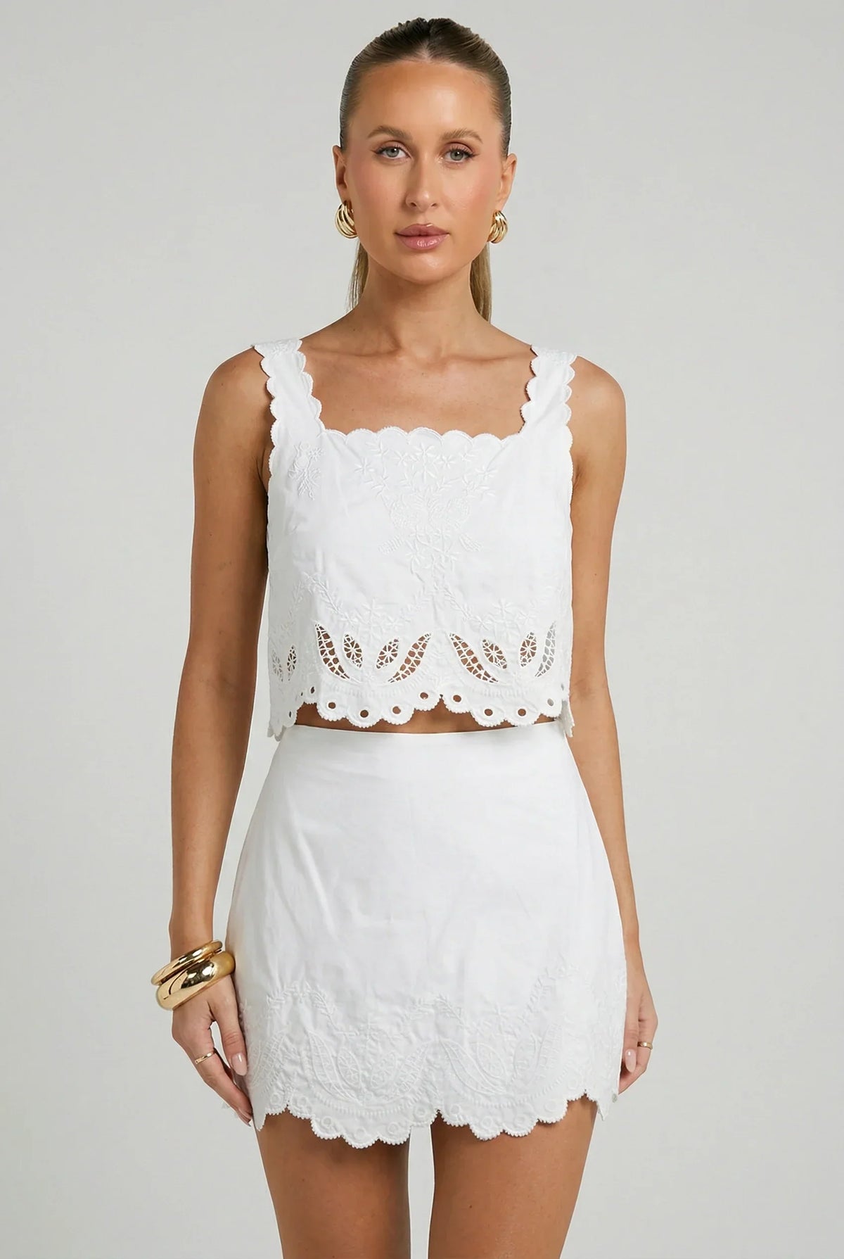 Evren Embroidered Scallop Top